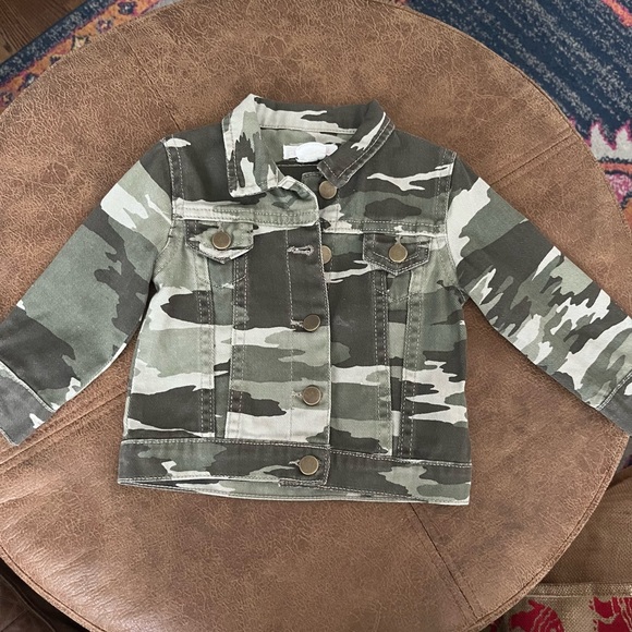 Ingrid & Isabel BABE camo jacket 6-12 months - Picture 2 of 3